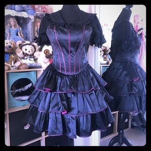 Betsey Johnson zipper black dress in size 2